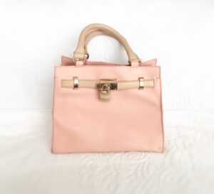 ブランド品転売ビジネスにおける「在庫の処分先を決めておく」ことの重要性