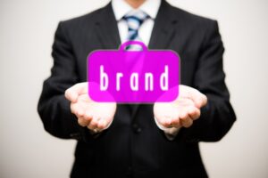 ブランド品転売で取り扱いたい商品ジャンル4選